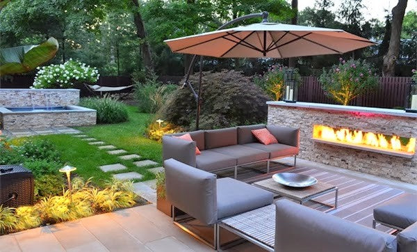 How to Stage Your Backyard to Sell