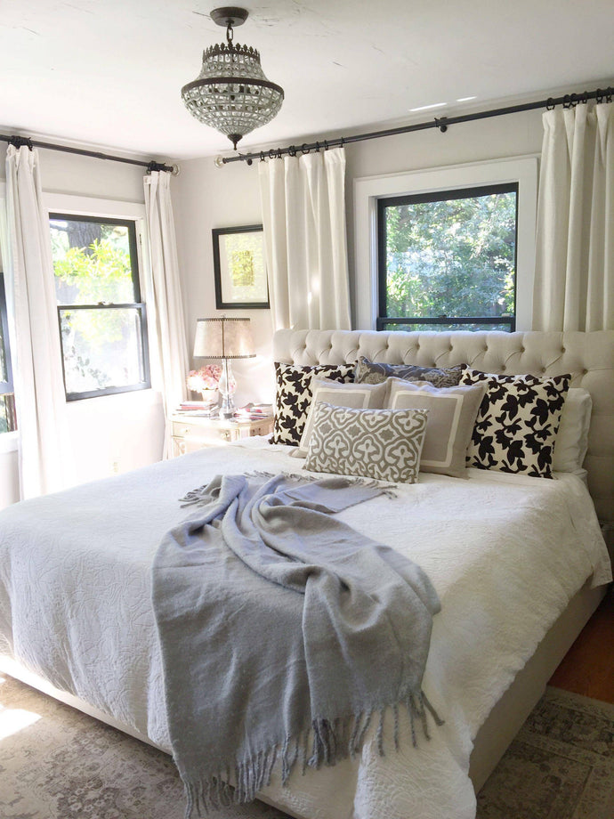 How to Decorate a Small Bedroom